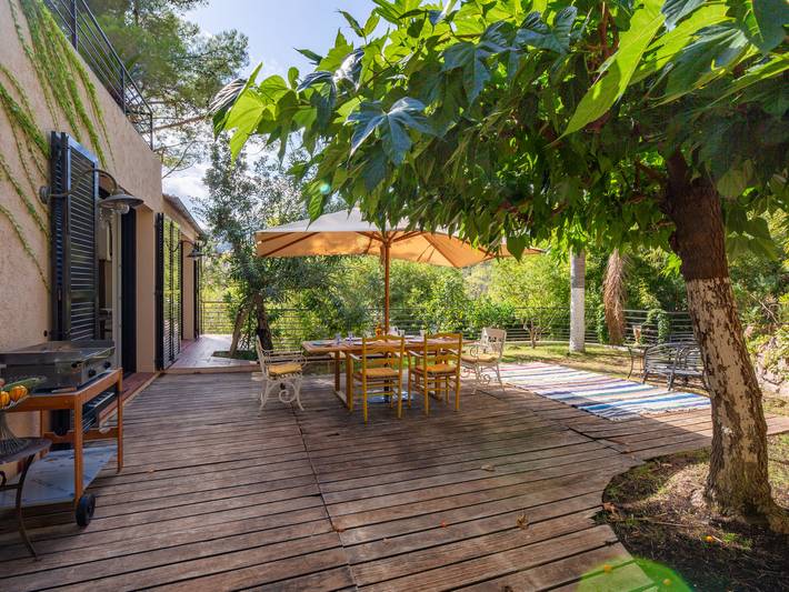 Ferienhaus für 5 Personen, mit Balkon und Terrasse sowie Garten und Ausblick in Théoule-sur-Mer - 2