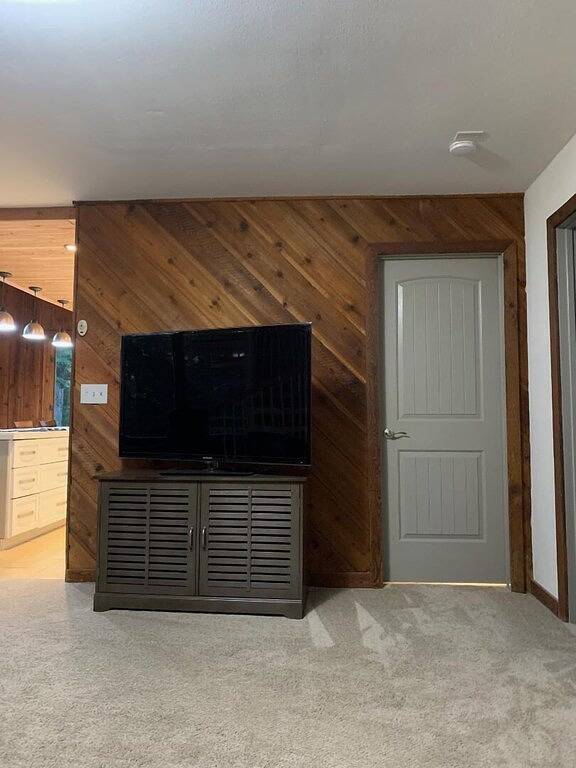 Stellar Blue Chalet Schlafmöglichkeiten für 8-10 Haustier auf Genehmigung Blocks entfernt von Alyeska in Girdwood, Anchorage