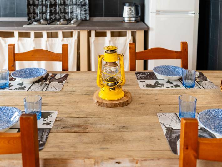 Location de vacances pour 4 personnes, avec vue ainsi que terrasse et jardin, animaux acceptés à Diano San Pietro - 3