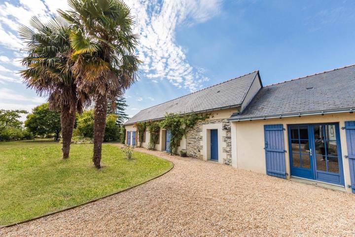 Gîte pour 2 personnes, avec jardin ainsi que terrasse et vue à Mazé (Maine-et-Loire)
