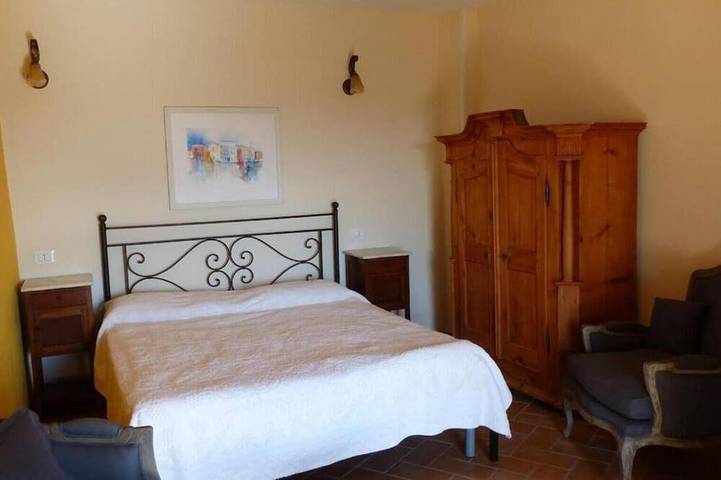 Gîte pour 4 personnes, avec Balcon ainsi que Jardin et Piscine à Collevecchio - 4