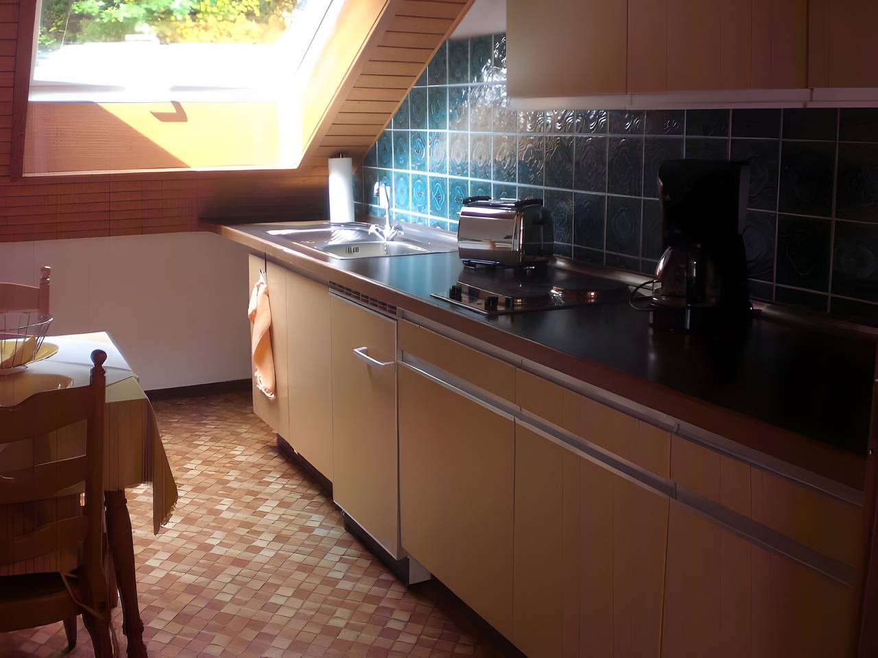 Ganze Wohnung, Ferienwohnung 'Nr 4, 50qm' mit Gemeinschaftsgarten, Balkon und Wi-Fi in Bad Herrenalb, Nordschwarzwald