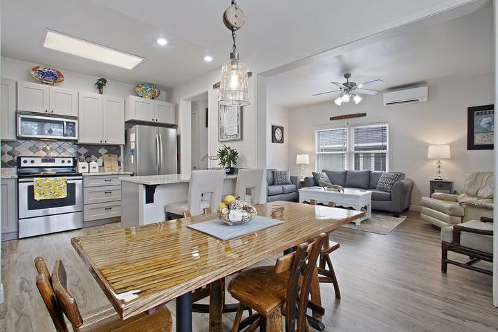 Vacation rental for 6 people, with terrace and yard in Mississippi Gulf Coast