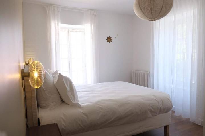 Location de vacances pour 11 personnes, avec jardin à Bligny-lès-Beaune - 3