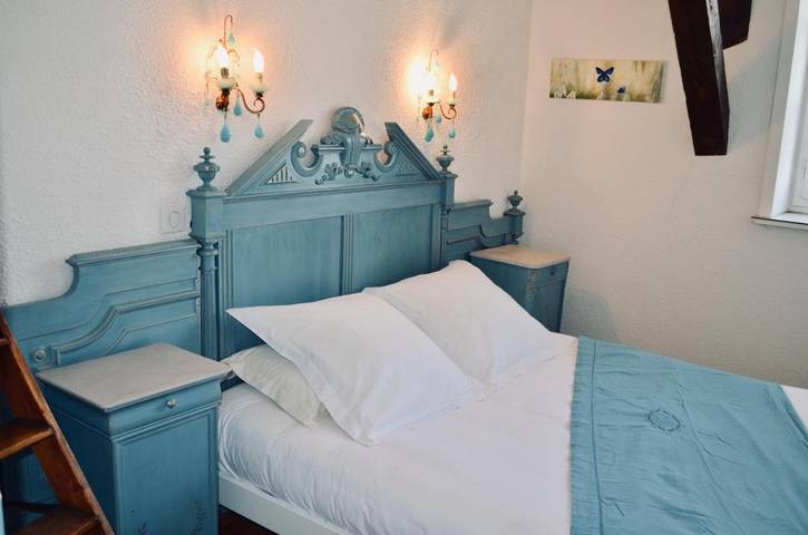 Location de vacances pour 2 personnes, avec jardin ainsi que jacuzzi et sauna à Laqueuille - 3