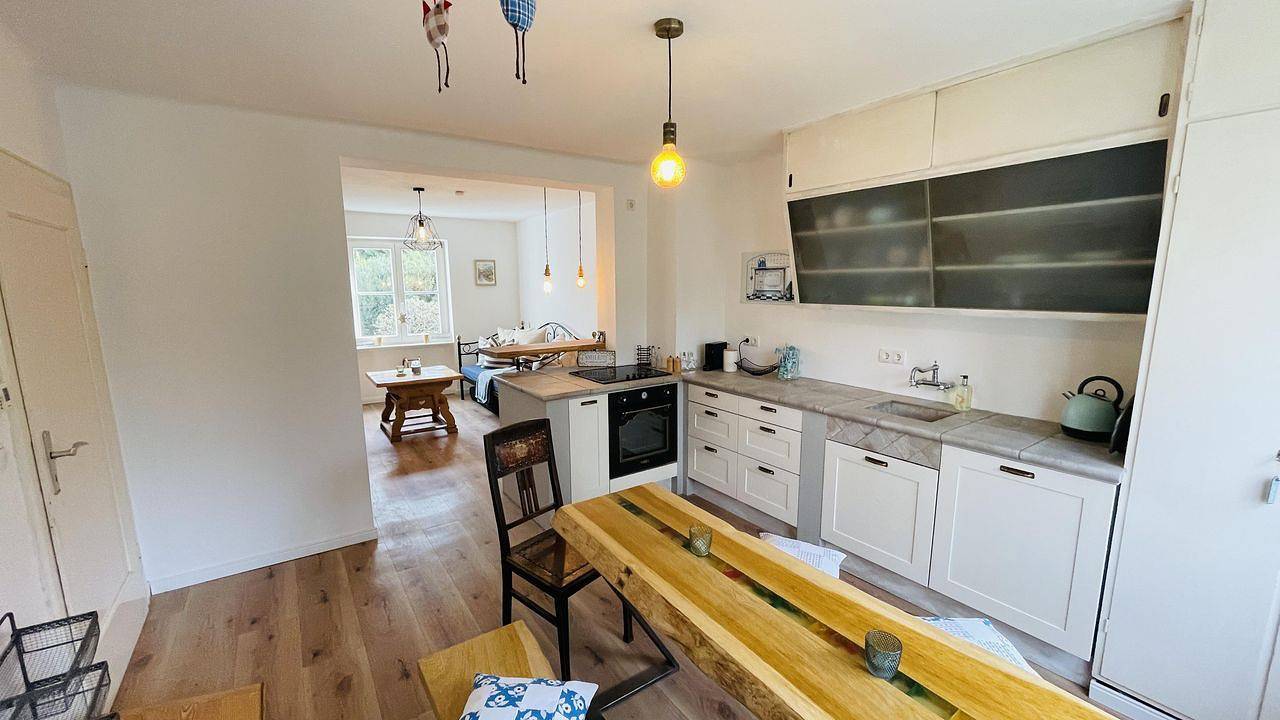 Ganze Ferienwohnung, Ferienwohnung für 3 Personen (61 m²) in Neustadt an der Weinstraße in Neustadt-Stadtmitte, Neustadt an der Weinstraße