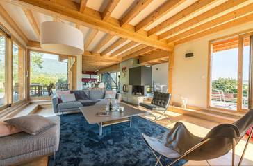 Villa pour 8 personnes, avec vue sur le lac et jardin sur le Lac d'Annecy