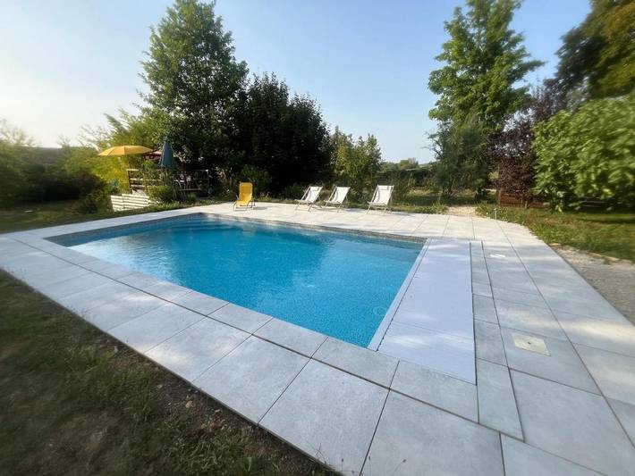 Villa pour 11 personnes, avec terrasse et jardin ainsi que vue et piscine, animaux acceptés dans le Jura - 4