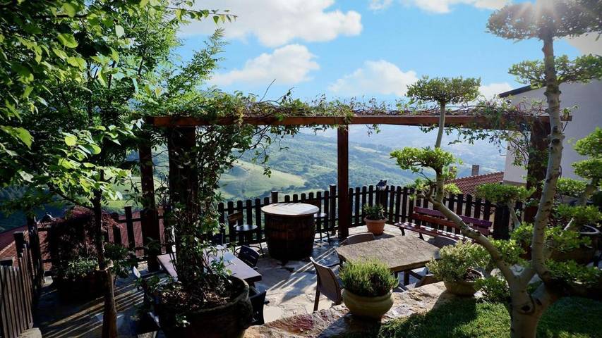 B&b per 2 persone, con Balcone e Terrazza nonché Giardino e Panorama a Pietrapertosa