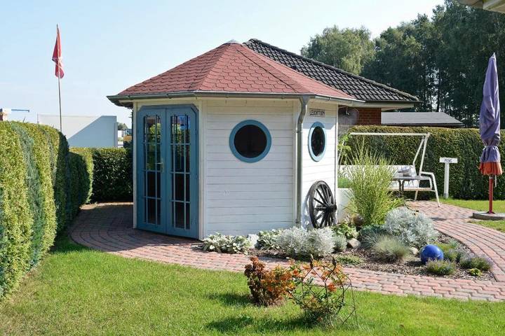 Ferienwohnung für 3 Personen, mit Terrasse und Garten sowie Seeblick und Ausblick in Klausdorf - 2