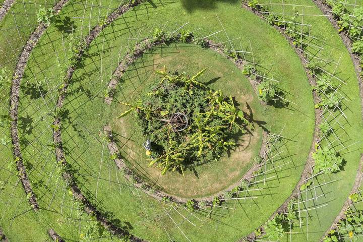 Camping für 2 Personen, mit Terrasse in Vienne - 2