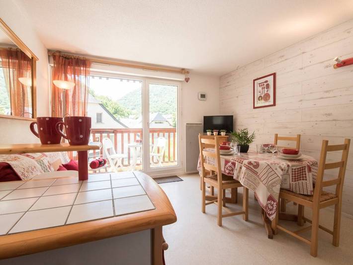 Gîte pour 6 personnes, avec Balcon dans Office De Tourisme De Saint Laurent Soulan - 4