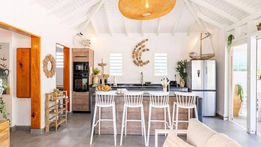 Gîte pour 7 personnes, avec jardin et piscine à Terre-de-Haut - 4