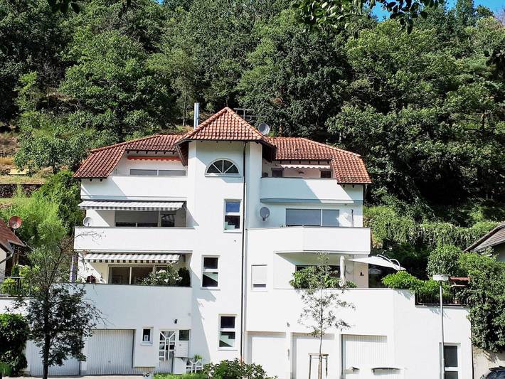 Ferienwohnung für 6 Personen, mit Balkon und Terrasse in Wachenheim