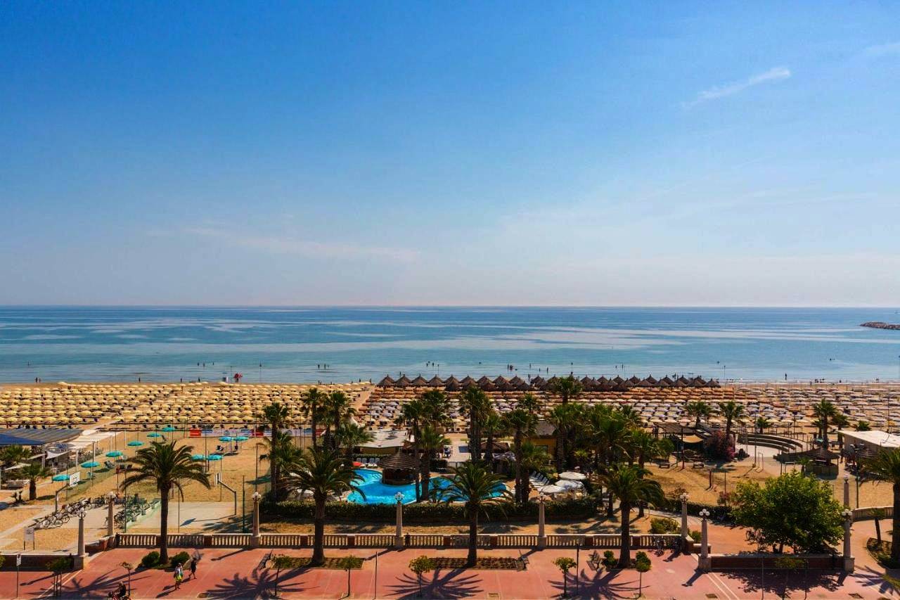 Hotel Europa Beach Village in Venere Mare, Giulianova (Commune)