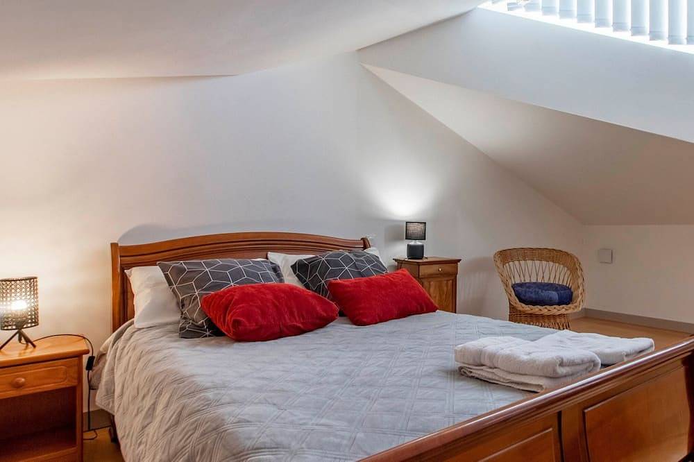 Gîte charmant avec jardin au cœur du vignoble du Layon, proche Saumur, 9 couchages, vélos inclus in Aubigné-sur-Layon, Vallée de la Loire