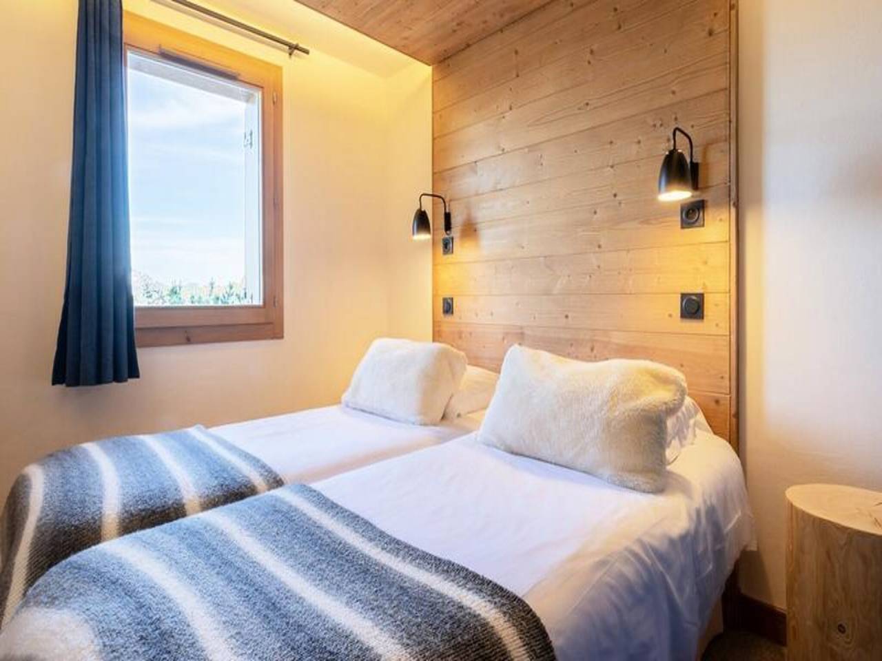 Ganze Wohnung, Apartment in Haut Lieux mit Zugang zum Spa in Les Saisies, Albertville und Umgebung