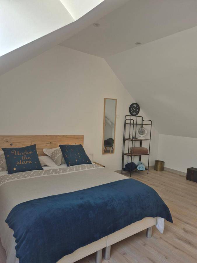 Three-Bedroom House in Château-du-Loir, Vallée de la Loire