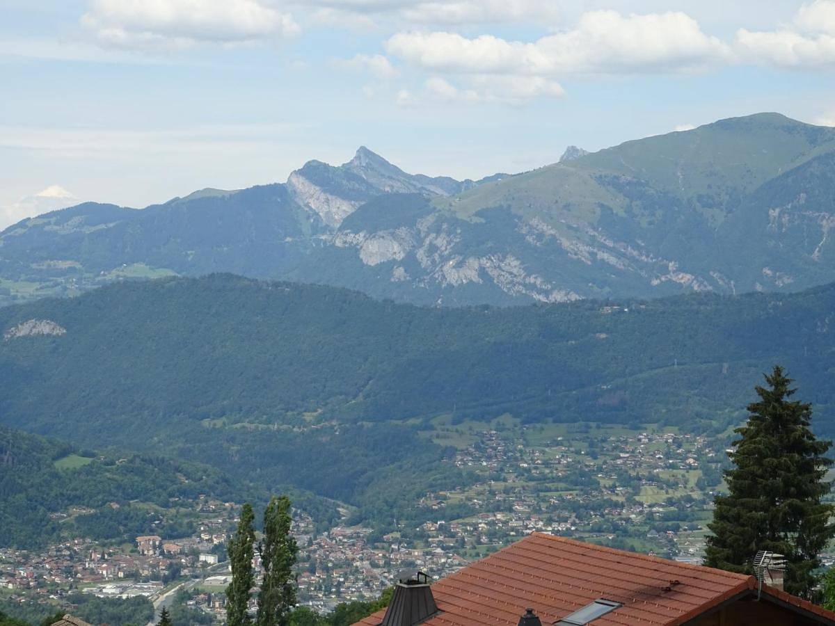 Three-Bedroom Chalet in Mont-Saxonnex, Région de Bonneville