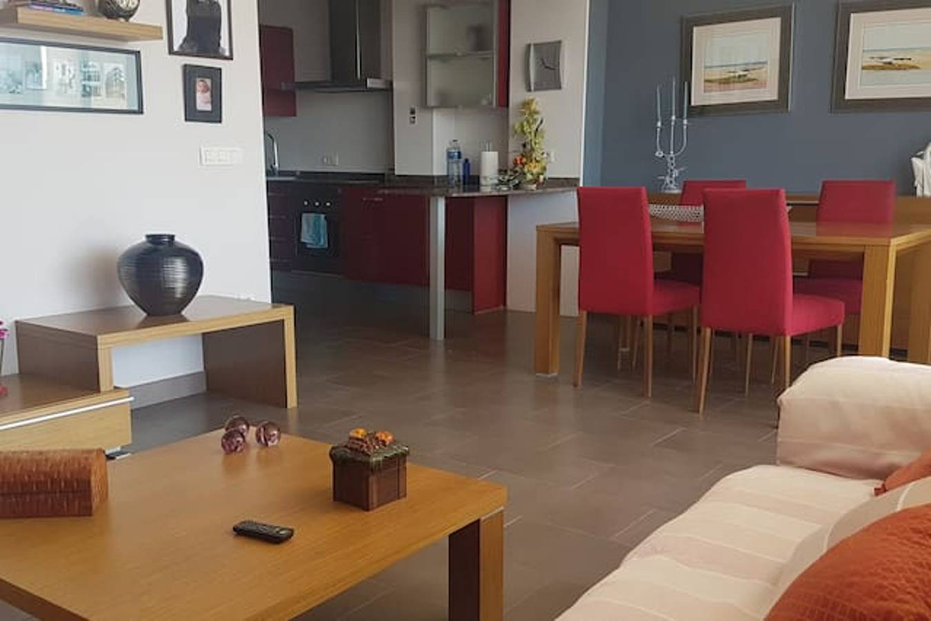 Apartamento entero, Apartamento espacioso con vista al mar en El Grau de Moncofa, 108m² in Moncófar, Costa del Azahar