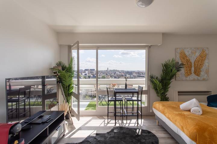 Appartement entier, Le Studio de l'Ange - Vue imprenable in Rennes, Région de Rennes