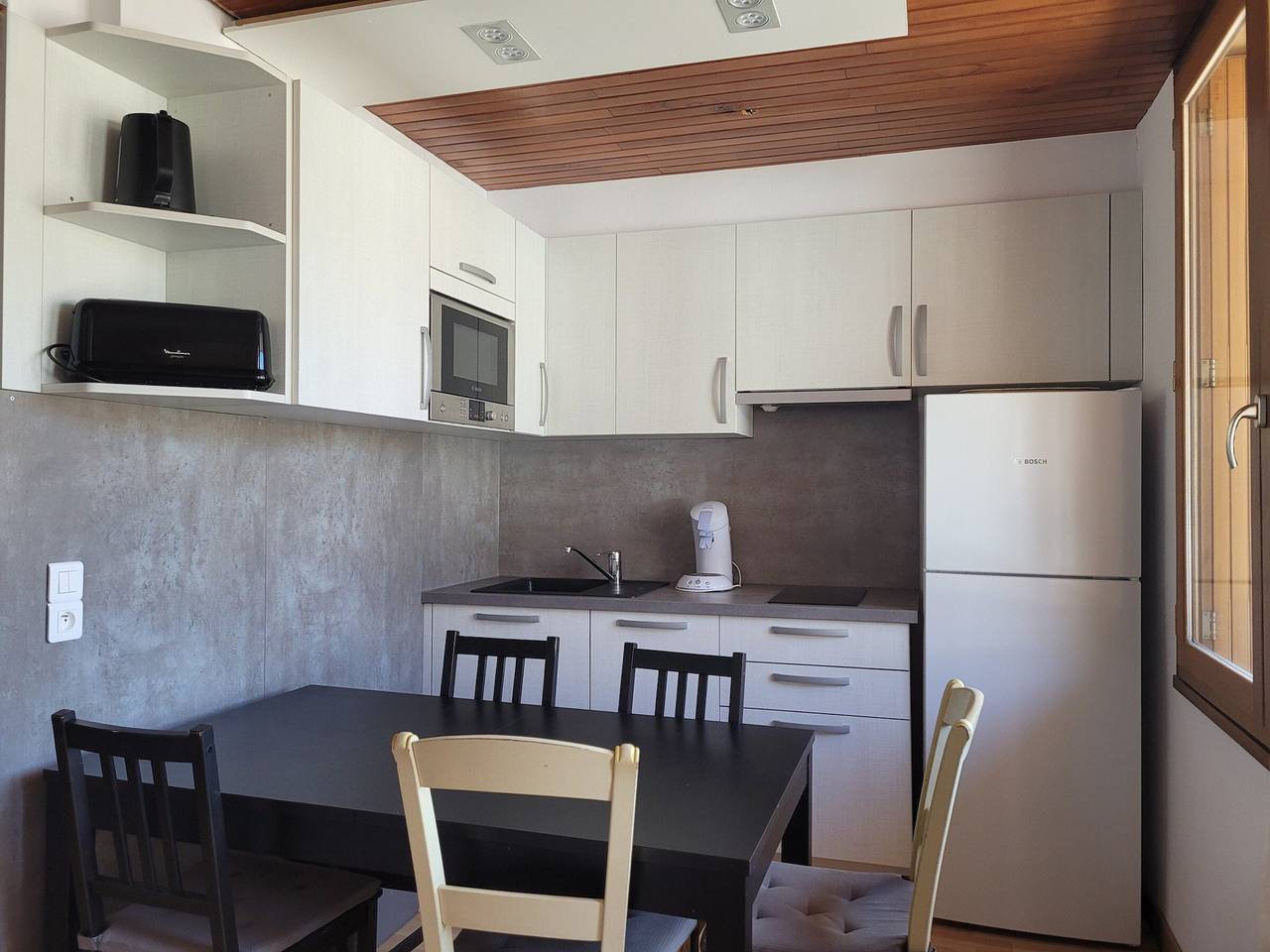 Apartamento entero, Apartamento renovado de 4 habitaciones, cerca de pistas, para 6 personas in Pra-Loup, Uvernet-Fours