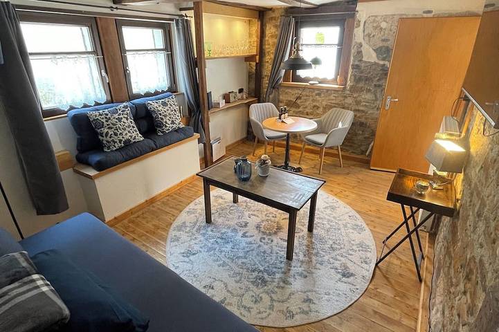 Ferienhaus für 2 Personen, mit Terrasse und Sauna in Ulmen