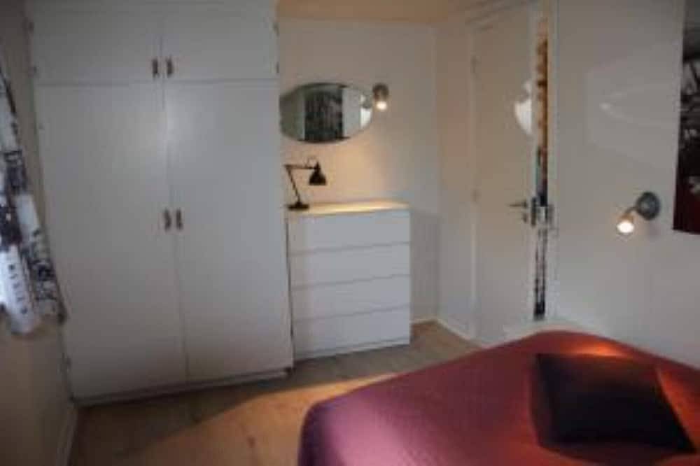 Ganze Wohnung, Villa Toften. Modern Garden Level Flat. 2 Bedroom Near Lake in Skanderborg