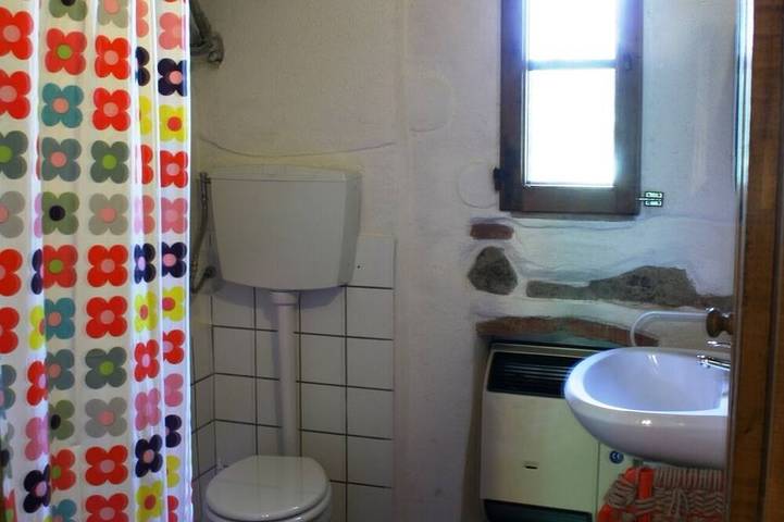 Vallacchi b&b a Country House in the heart Tuscan, by small family or couple in Montaione, Firenze province