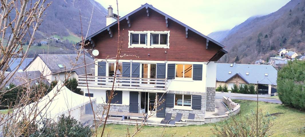 Maison de vacances pour 14 personnes, avec Balcon ainsi que Jacuzzi et Jardin