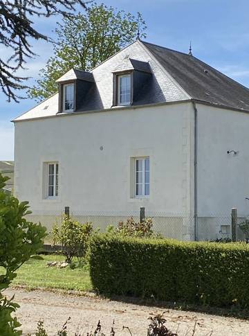 Gîte pour 8 personnes, avec terrasse et jardin à Verdigny