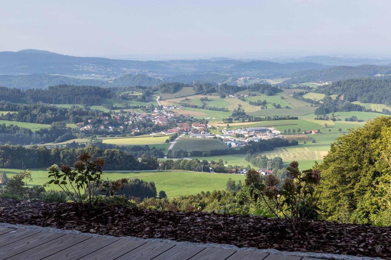 Bergchaletweitblick in Grainet, Šumava Mountains