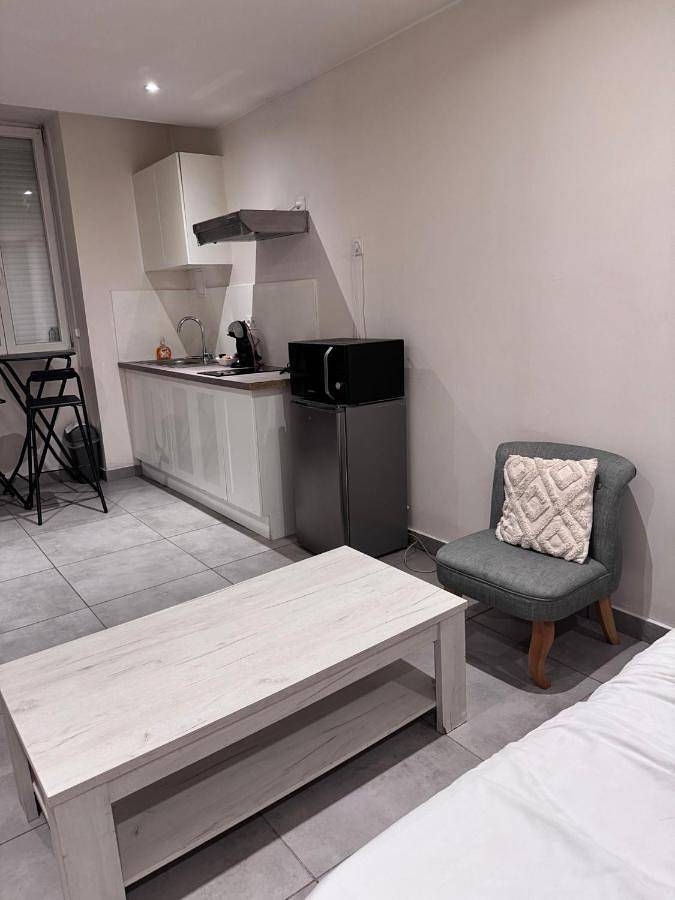 Appartement entier, Studio en centre ville in Montceau-les-Mines, Région de Chalon-sur-Saône