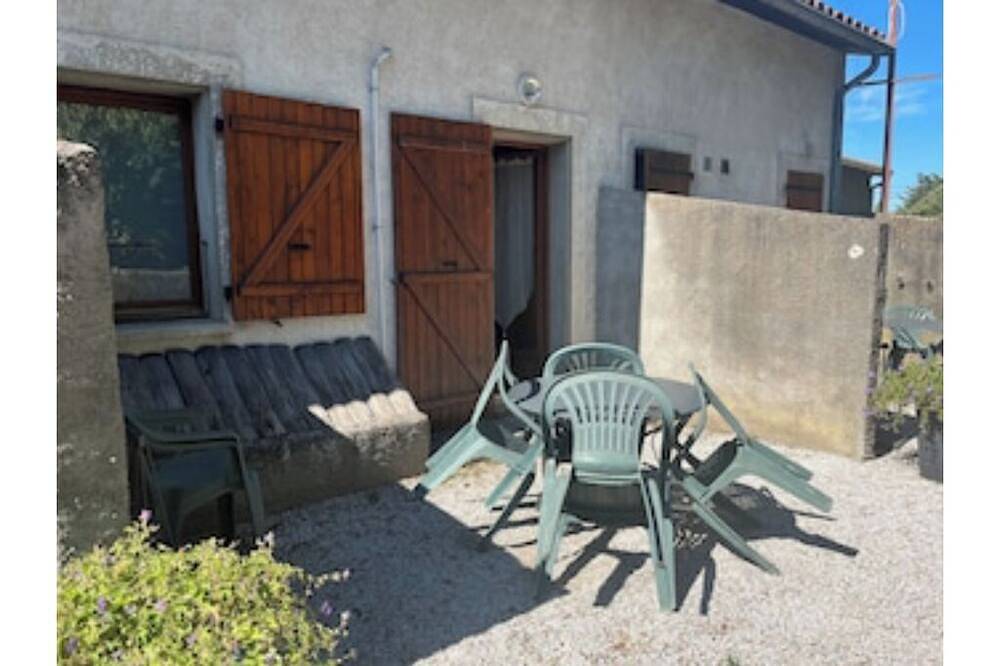 Semi-Detached Cottage in St. Ferréol-le-Lac / Vacation at the Foot of the Montagne Noire in Revel, Lauragais