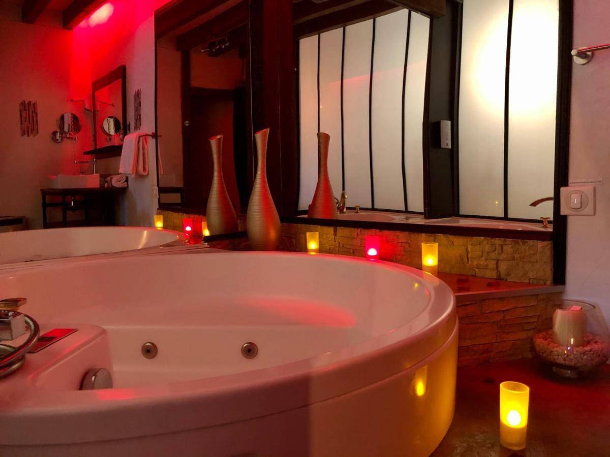 Logis Hotel Oasis in Villaines-la-Juhel, Mayenne