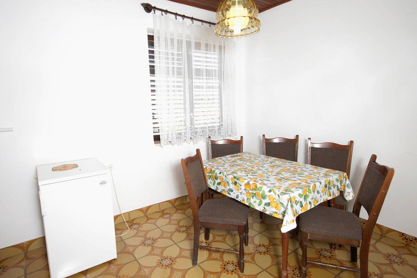 Entire apartment, Two bedroom apartment near beach Privlaka, Zadar A-666-b in Privlaka, Zadar