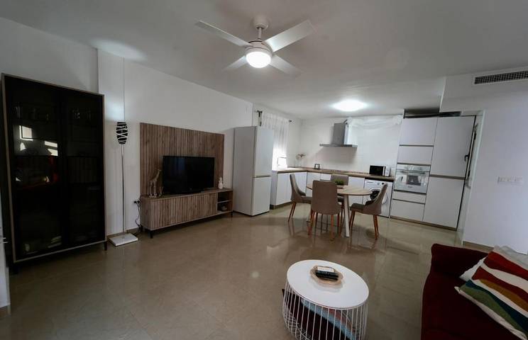 Gîte pour 6 personnes, avec Balcon et Terrasse à Baena - 2