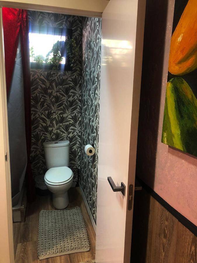 Piso para pareja in Nou Barris, Barcellona