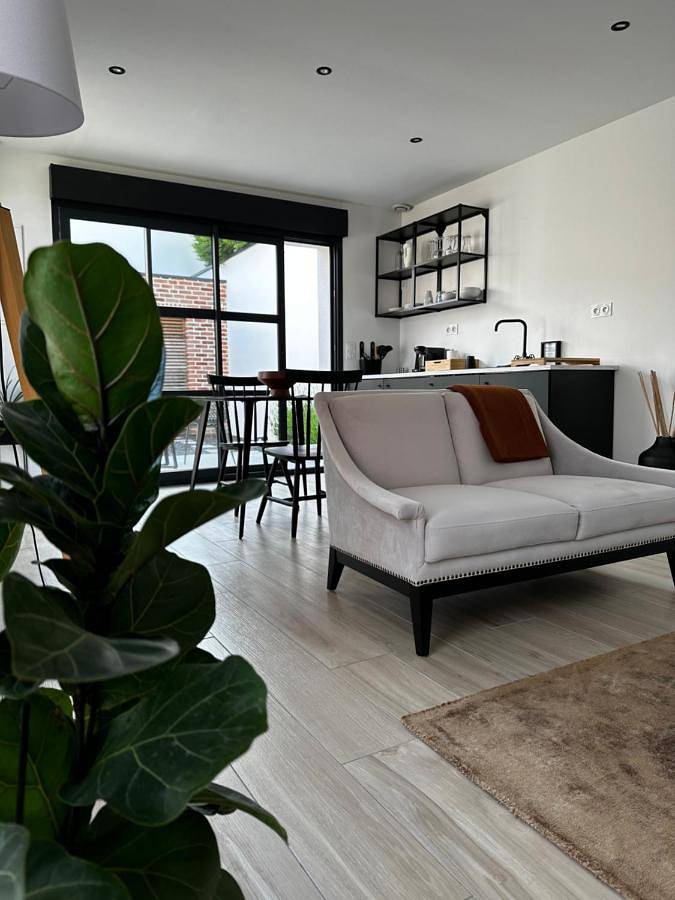 Location de vacances pour 2 personnes, avec jardin dans Longuenesse