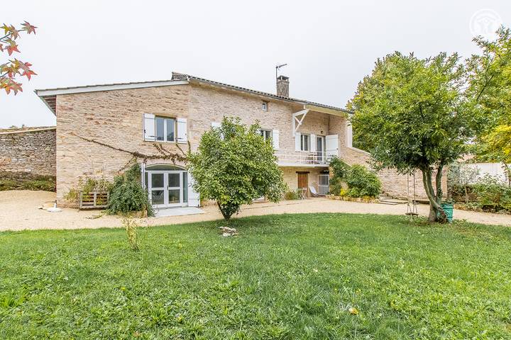 Gîte pour 2 personnes, avec Terrasse et Jardin