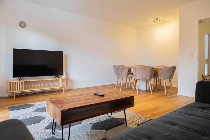 Ferienwohnung für 5 Personen, mit Balkon und Terrasse sowie Ausblick