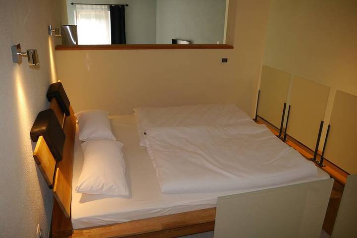 Ferienwohnung für 2 Personen, mit Terrasse in Wertheim - 2