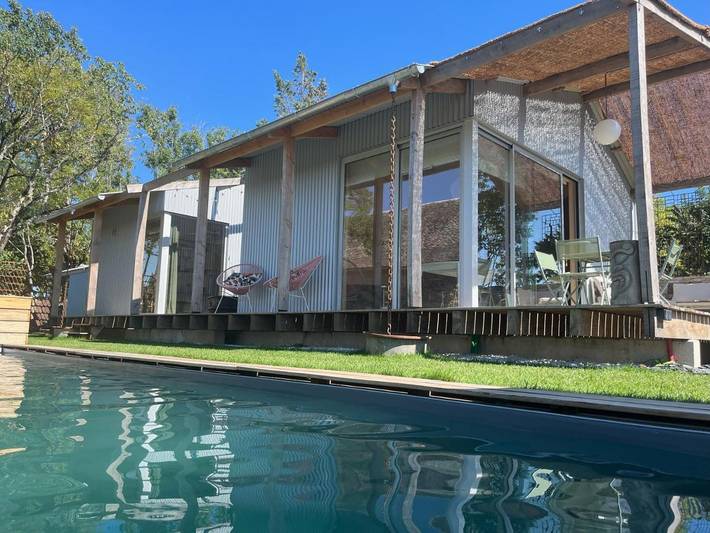 Maison de vacances pour 7 personnes, avec terrasse et jardin ainsi que jacuzzi et piscine