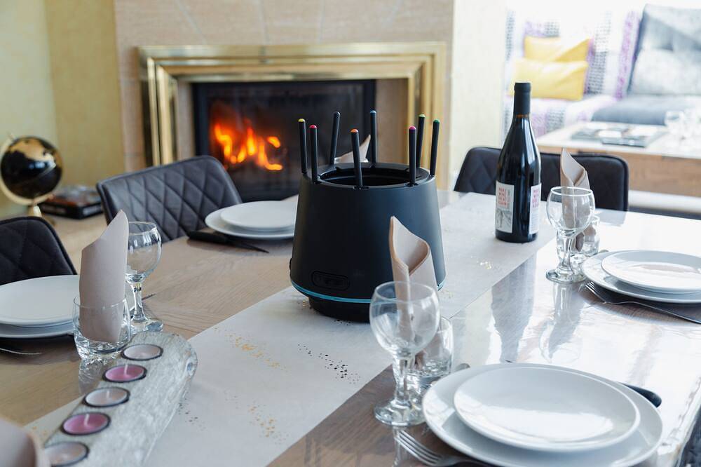 Les Sycomores large 8-person gîte with spa, 5-minute walk from the sea in Ver-sur-Mer, Côte de Nacre