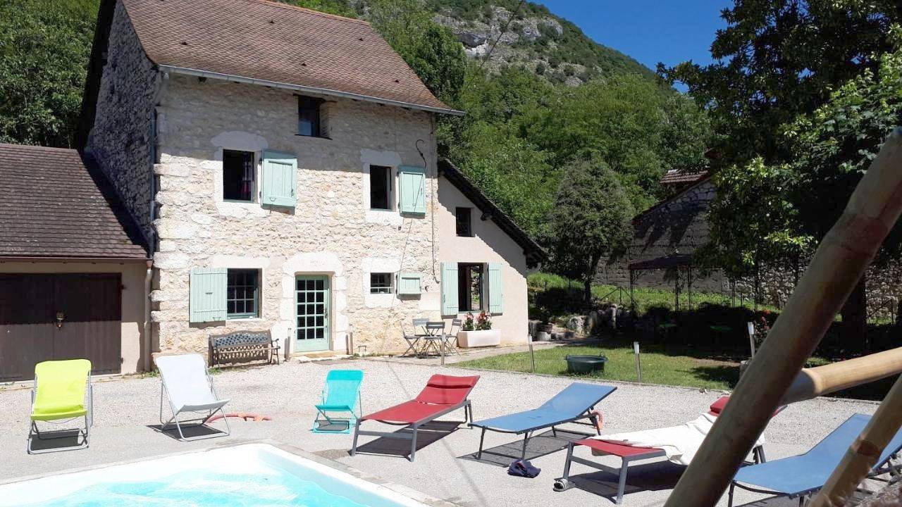 Gîte entre Vignes et Montagne in Lhuis, Belley