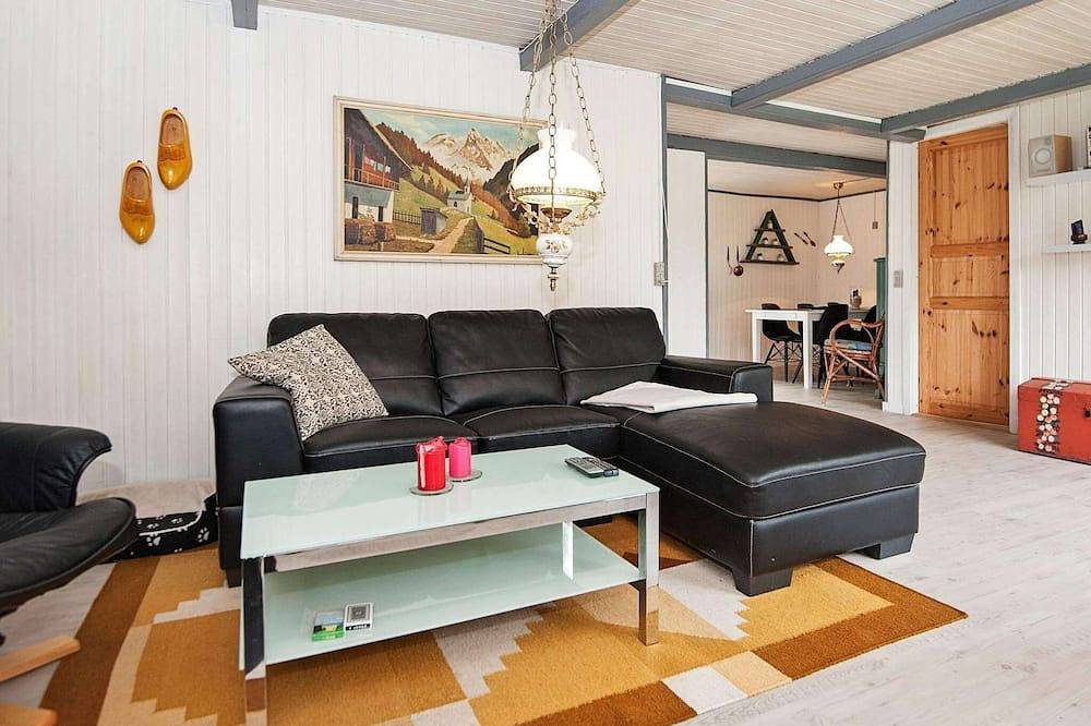 4 person holiday home in Hejls in Hejlsminde, Lillebælt