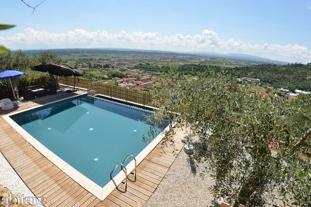 Villa Serra - Tuscan villa with private pool in Buti, Provinsen Pisa
