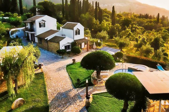 Maison de vacances pour 9 personnes, avec jardin, animaux acceptés en Grèce