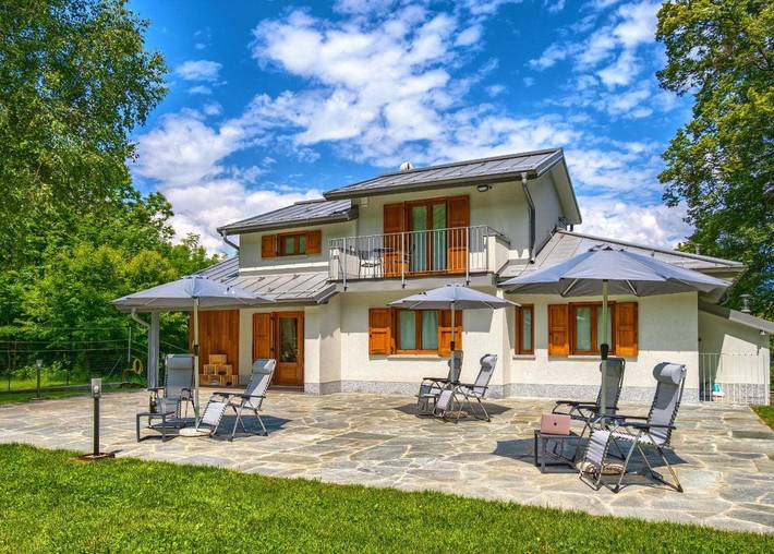 B&b per 2 persone, con Terrazza e Giardino a Colico