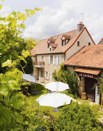 Hôtel pour 4 personnes, avec jardin ainsi que vue et sauna à Vandenesse-en-Auxois